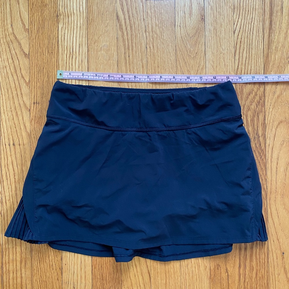 lululemon athletica Jet Black Skort - Picture 2 of 10